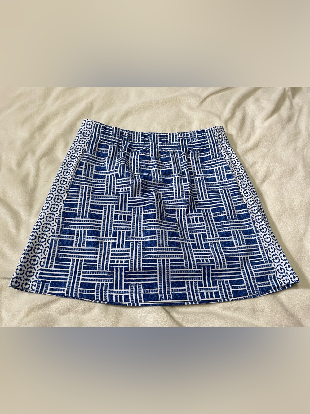 J. McLaughlin Skort